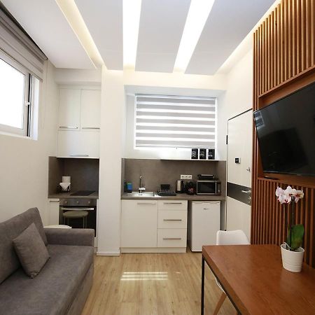 Emily In Athens - Central Modern Flat Syntagma E4 ภายนอก รูปภาพ